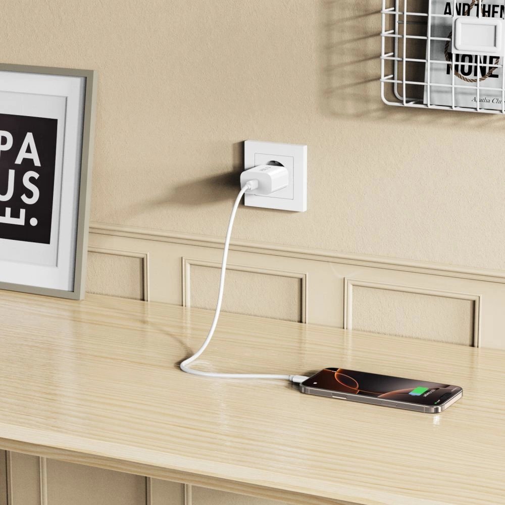 Sieninis įkroviklis Tech-Protect NC20W su USB-C jungtimi – baltas 6