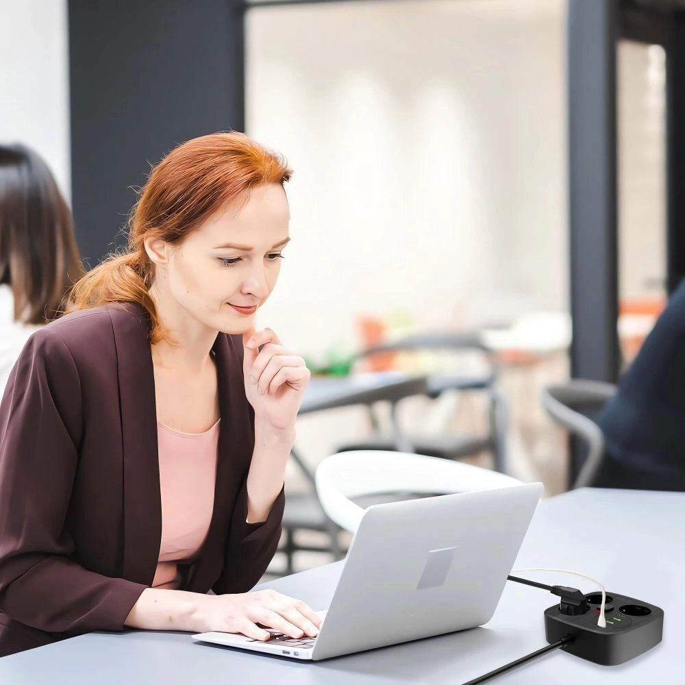 Maitinimo lizdas Tech-Protect PCS3X4 su 3 lizdais, 2x USB-A, 2x USB-C, 200 cm laidas – juodas 6