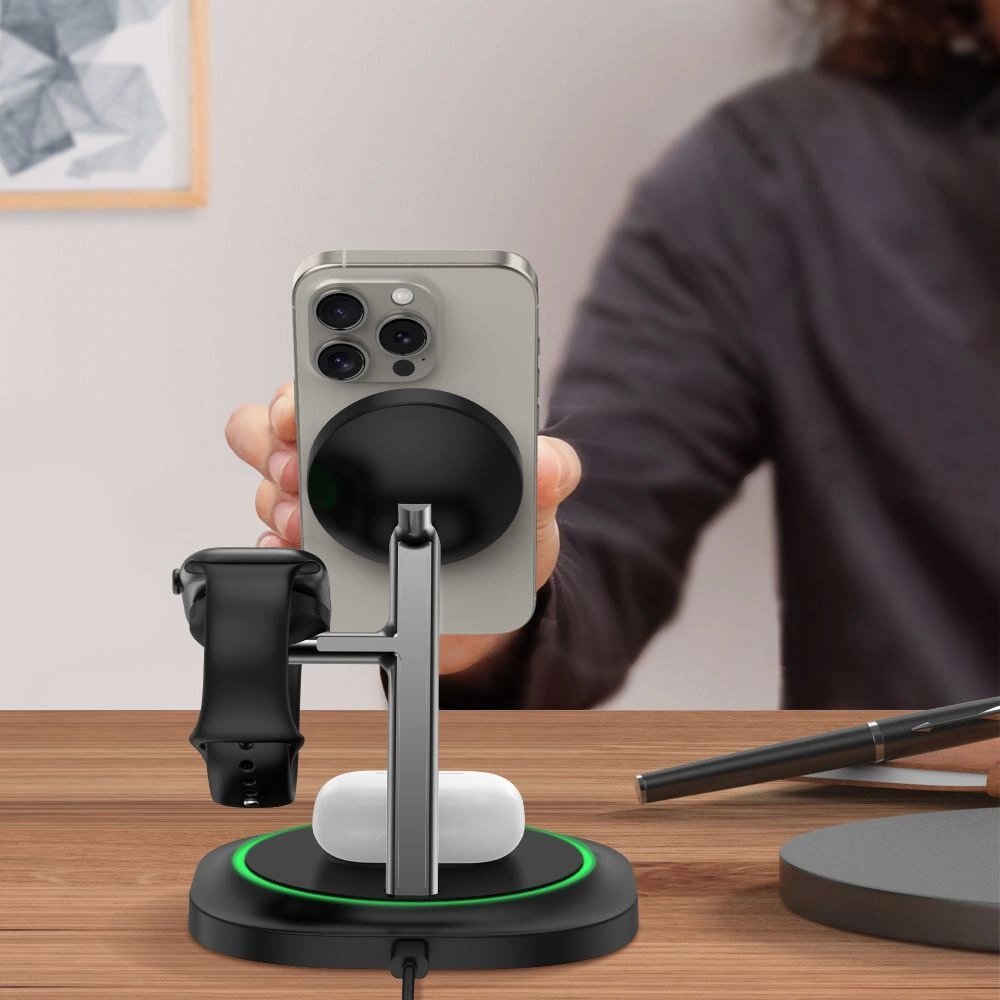 Belaidis įkroviklis Tech-Protect QI15W-A46 3in1 magnetinis indukcinis su MagSafe – juodas 7 Belaidis įkroviklis Tech-Protect QI15W-A46 3in1 magnetinis indukcinis su MagSafe – juodas 7