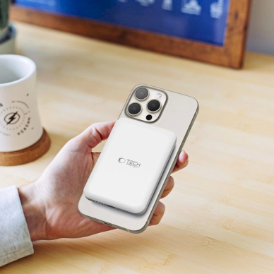 Tech-Protect LifeMag PB10 PowerbankMagSafe 5000mAh 15W USB-C port - baltas + USB-C Kabelis 6 Tech-Protect LifeMag PB10 PowerbankMagSafe 5000mAh 15W USB-C port - baltas + USB-C Kabelis 6