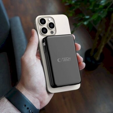 Tech-Protect LifeMag PB31 PowerbankMagSafe 10000mAh 15W USB-C / USB-A / built-in USB-C / Lightning Kabeliss - Juodas 7 Tech-Protect LifeMag PB31 PowerbankMagSafe 10000mAh 15W USB-C / USB-A / built-in USB-C / Lightning Kabeliss - Juodas 7