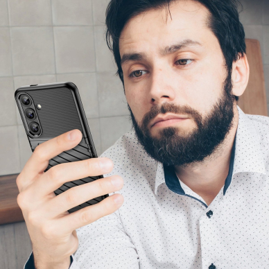 Thunder Dėklas Samsung Galaxy S25+ Silicone Armored Cover - Juodas 3 Thunder Dėklas Samsung Galaxy S25+ Silicone Armored Cover - Juodas 3