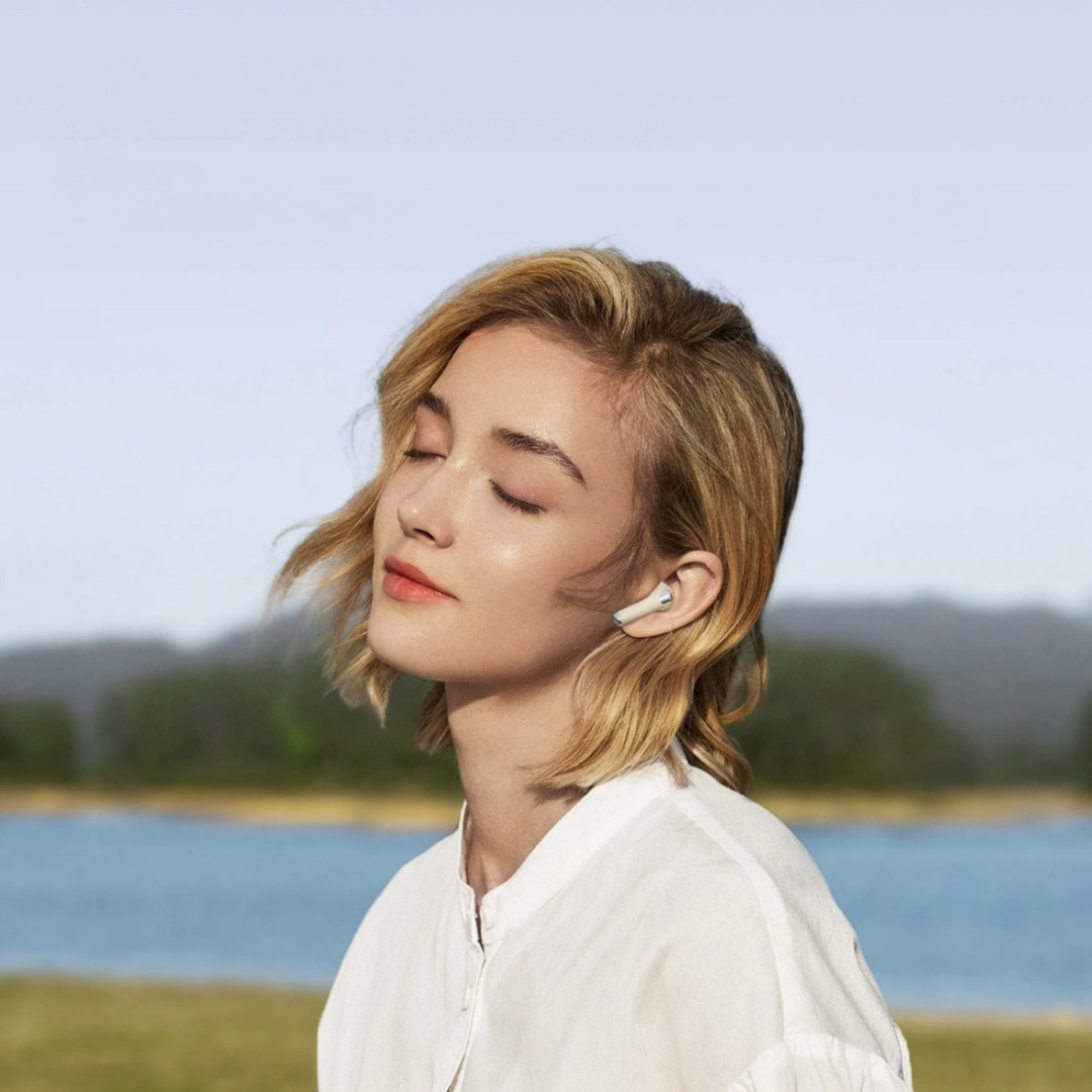 Belaidės ausinės Tronsmart Soundfii R4 Bluetooth 5.3 ENC – baltos 12 Belaidės ausinės Tronsmart Soundfii R4 Bluetooth 5.3 ENC – baltos 12