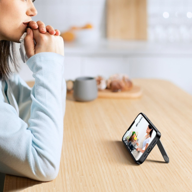 Dėklas Ugreen LP633 Kickstand iPhone 14 (90924) 3 Dėklas Ugreen LP633 Kickstand iPhone 14 (90924) 3