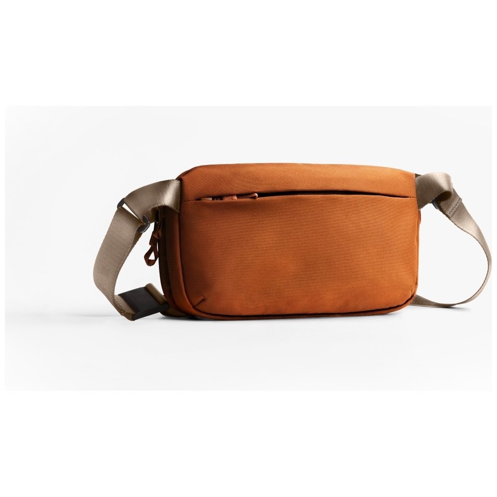 Uniq Crossbody Denver 5L rankinė – oranžinė 1