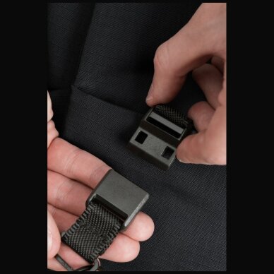 Uniq Arden Sling 2L rankinė – mėlyna 4 Uniq Arden Sling 2L rankinė – mėlyna 4