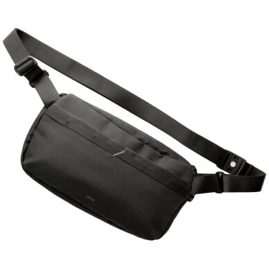 Uniq Crossbody Denver 5L rankinė – juoda