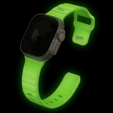 Uniq Stride SE Apple Watch strap 42/41/40mm FKM Rubber Strap lume 4 Uniq Stride SE Apple Watch strap 42/41/40mm FKM Rubber Strap lume 4