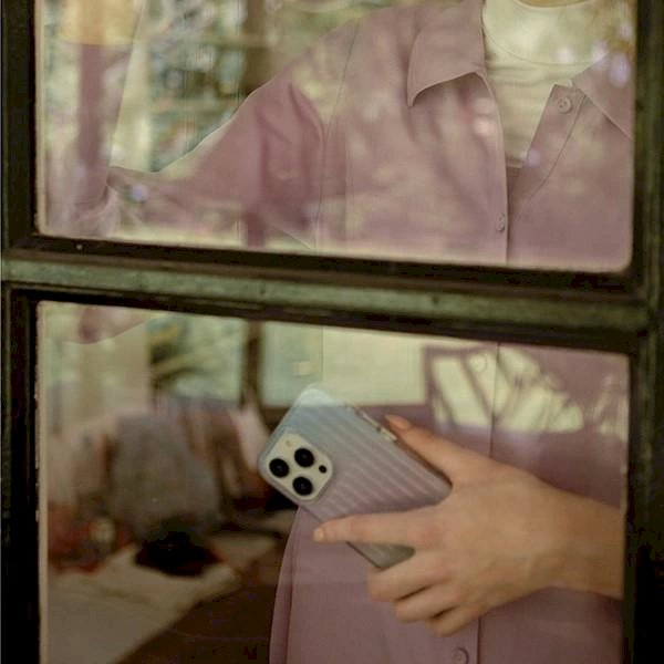 Uniq Dėklas Coehl Linear iPhone 14 Pro Max 6.7 stardust 2 Uniq Dėklas Coehl Linear iPhone 14 Pro Max 6.7 stardust 2