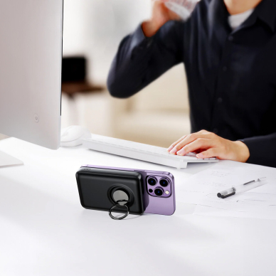 Wireless powerbank 10000mAh Joyroom JR-W050 20W MagSafe with ring and stand - black 4 Wireless powerbank 10000mAh Joyroom JR-W050 20W MagSafe with ring and stand - black 4